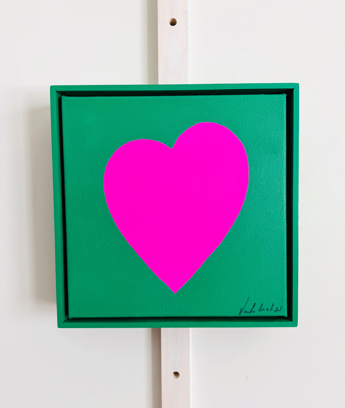 Dark Green, Fuchsia Heart
