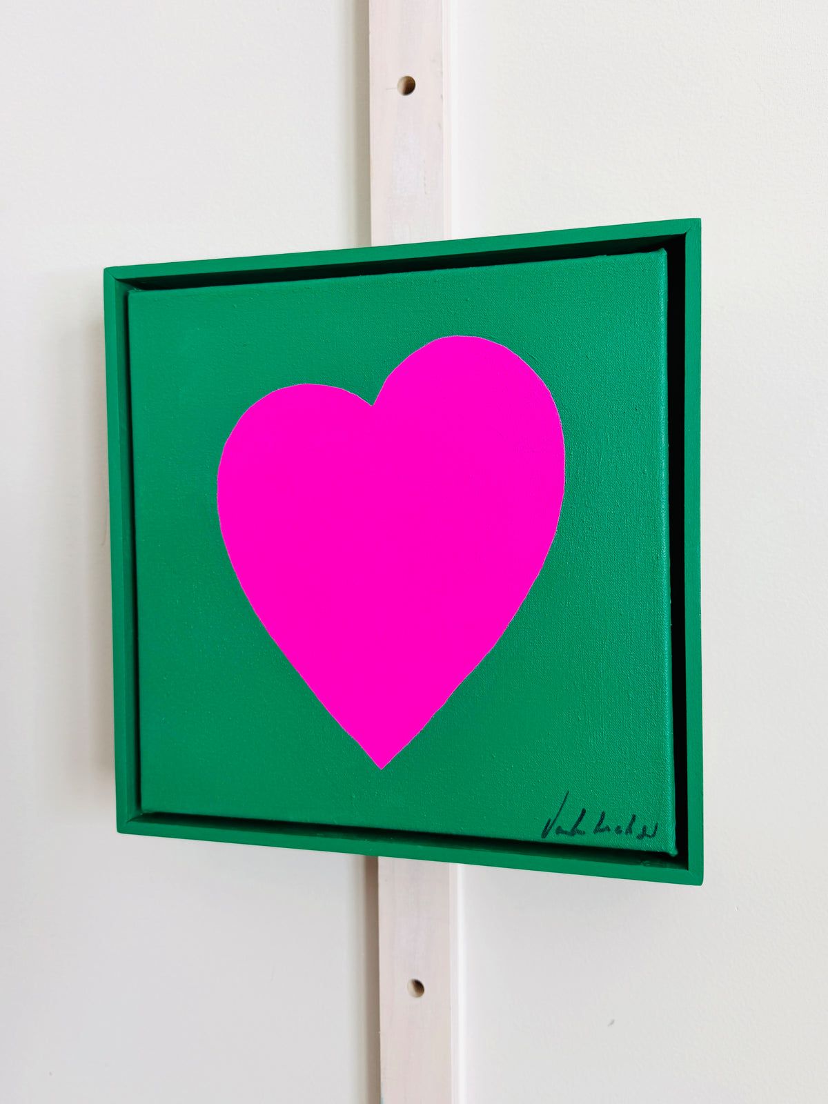 Dark Green, Fuchsia Heart