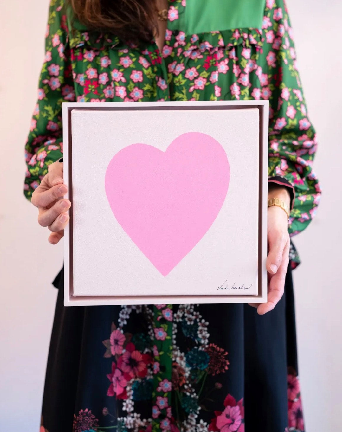 Cashmere, Flourescent Pink Heart