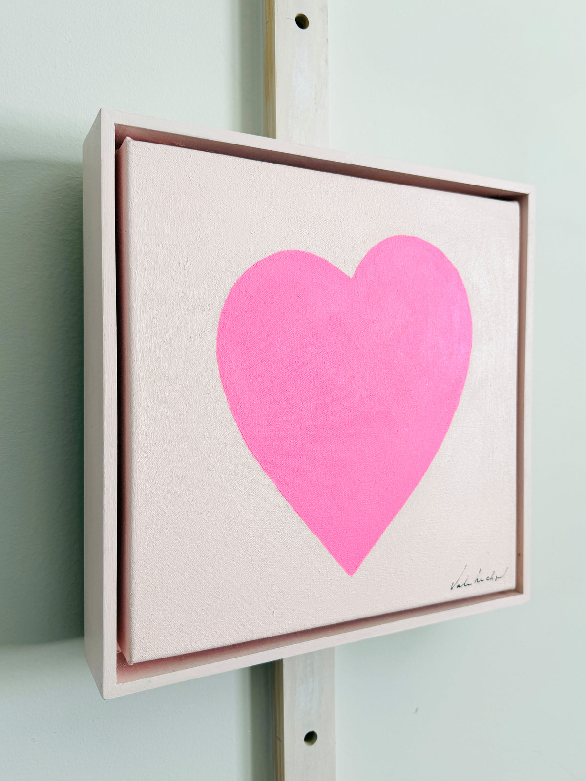 Cashmere, Flourescent Pink Heart