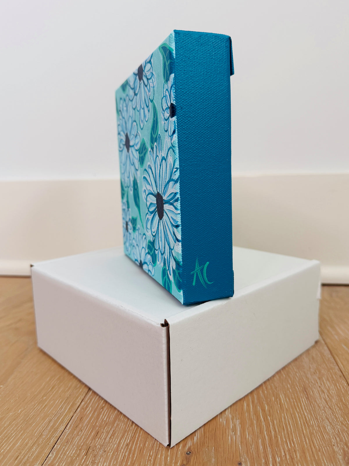 Blue Daisy