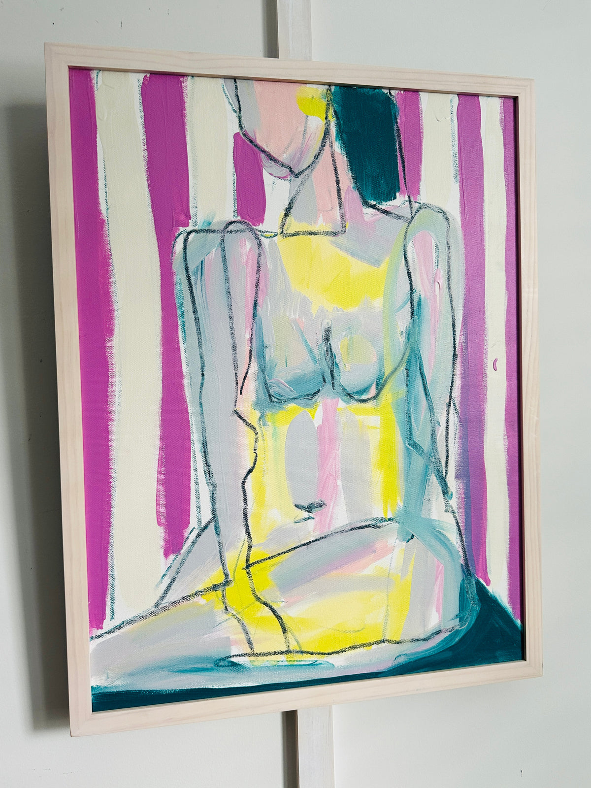 Figure And Stripes